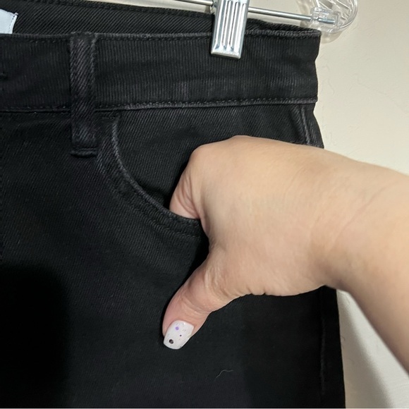 Vervet Black Mom High Rise Denim Shorts - Picture 3 of 6